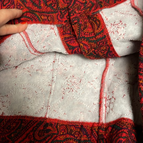 Vintage 80s quilted paisley blazer with shoulder pads in excellent condition - Picture 8 of 10